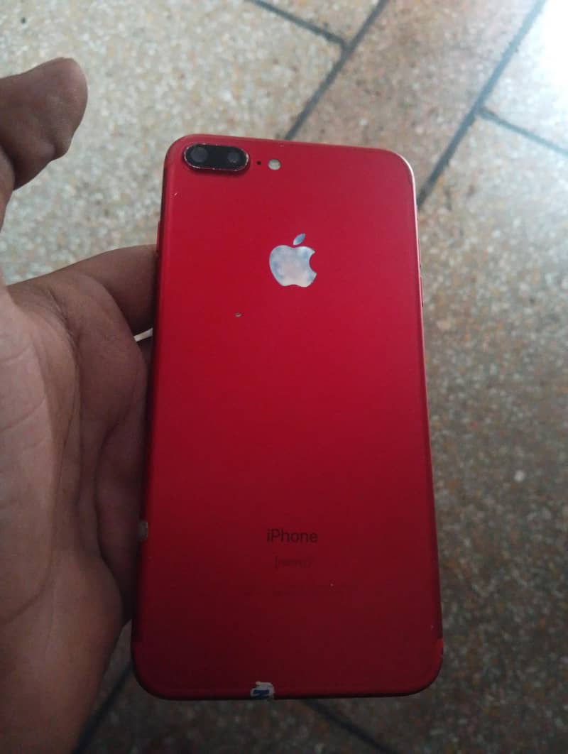 Apple iPhone 7 Plus 1