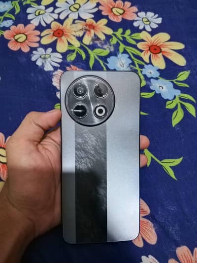 Tecno SPARK 30 Pro