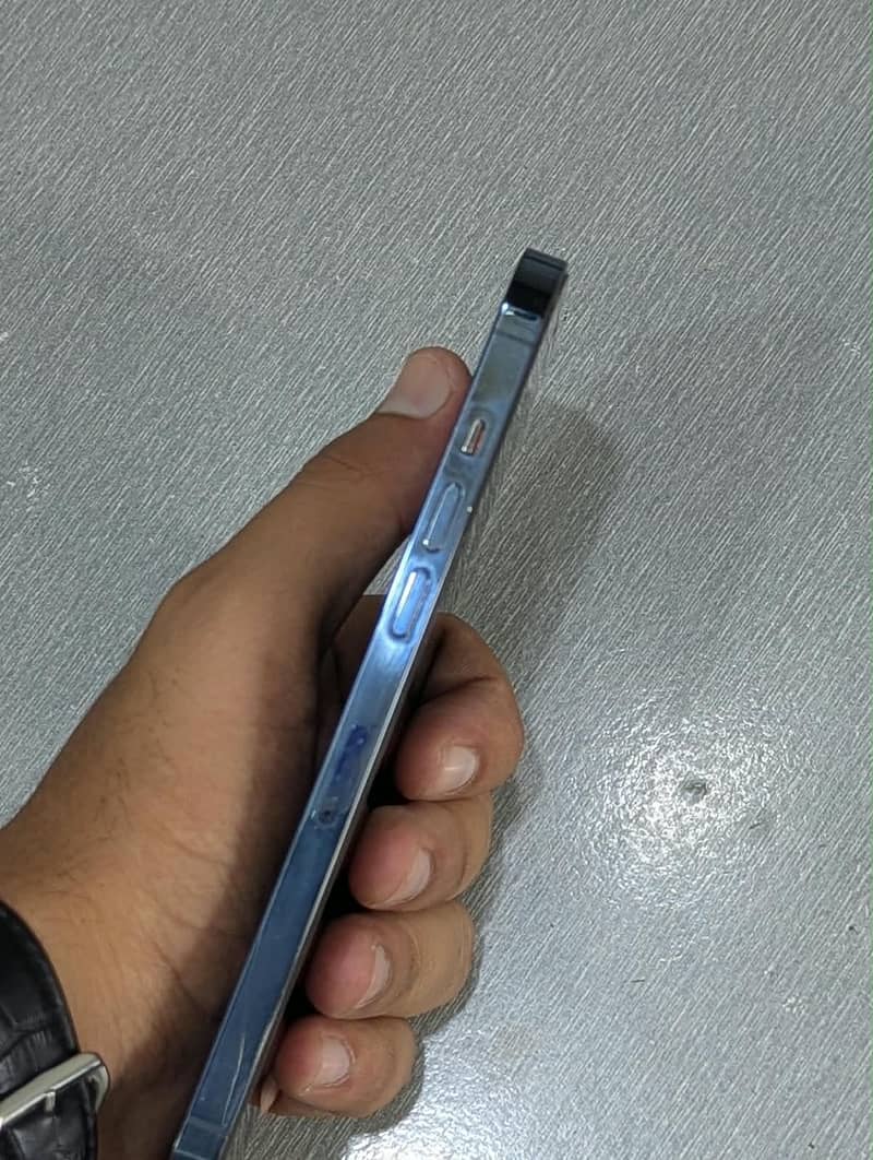 Apple iPhone 12 Pro Max 6