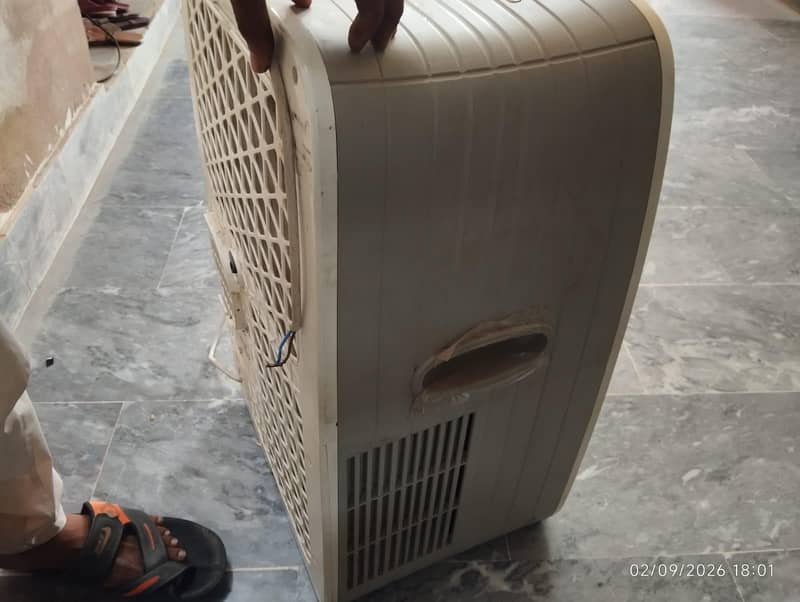 PROTABLE AC 10 By 9 condition 5