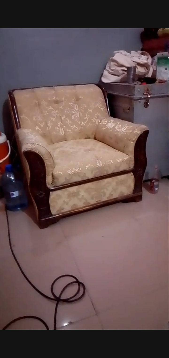 5 seater 2