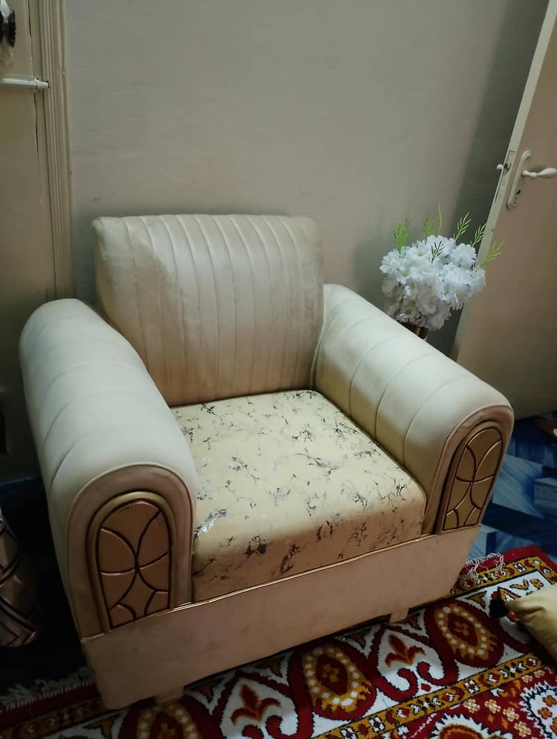 sofa 6 seater 1