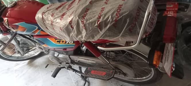 Honda cd 70 sell 10 by 10 . condation