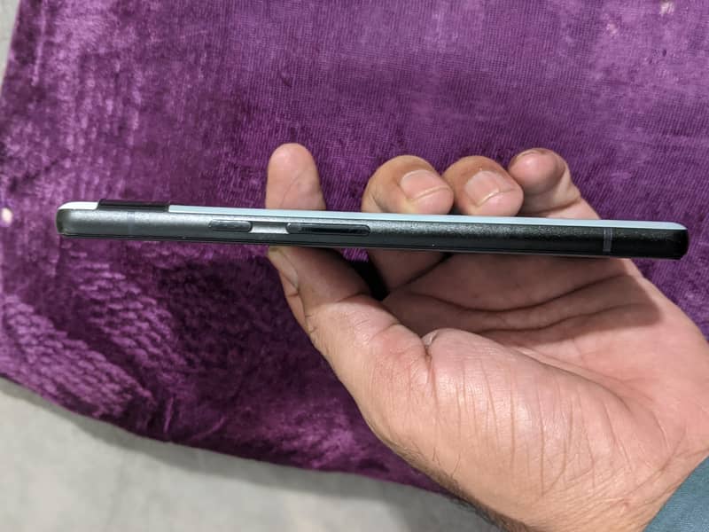 Google Pixel 6a 3