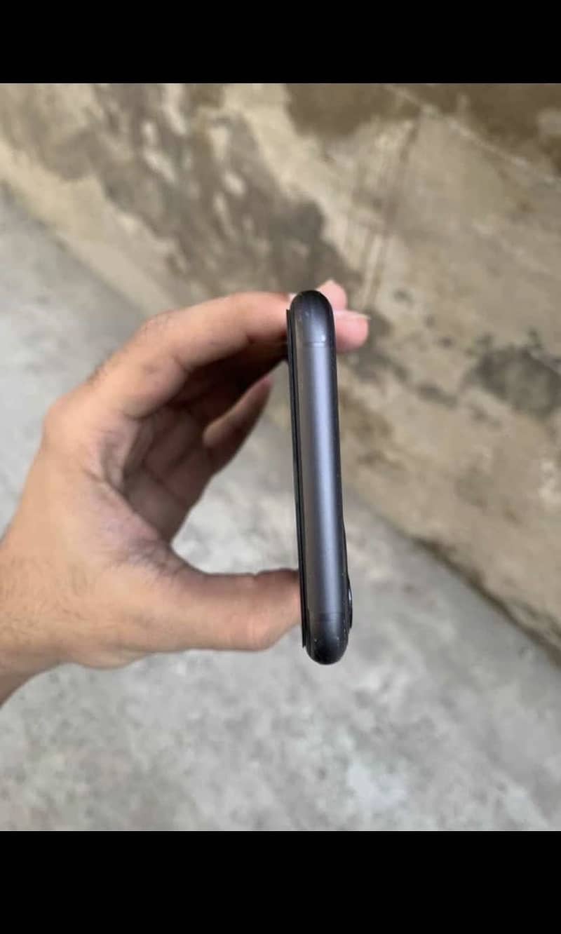 iphone 11 4
