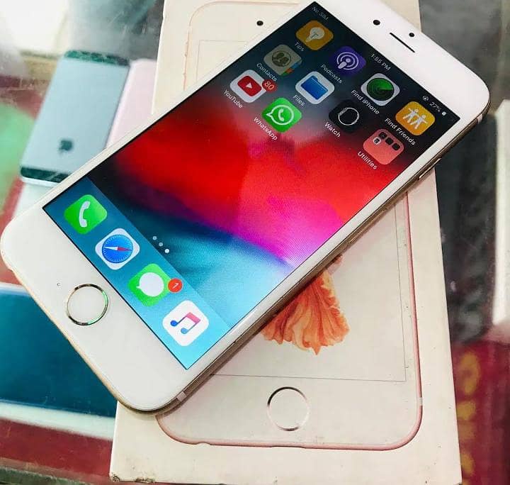 Apple iPhone 6S 1