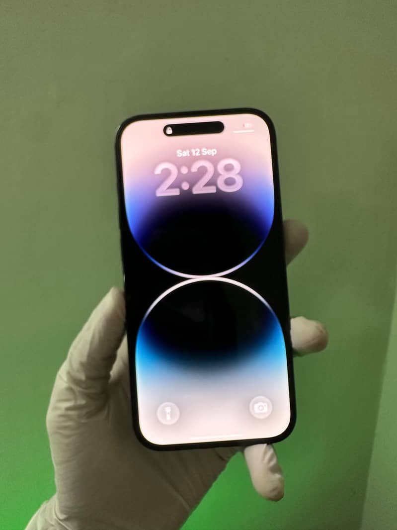 Apple iPhone 14 Pro 1