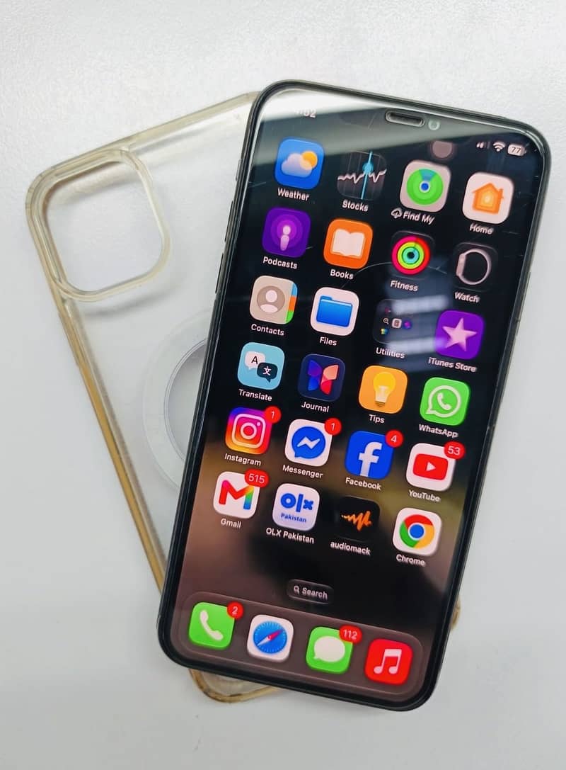 Apple iPhone 11 Pro Max 7