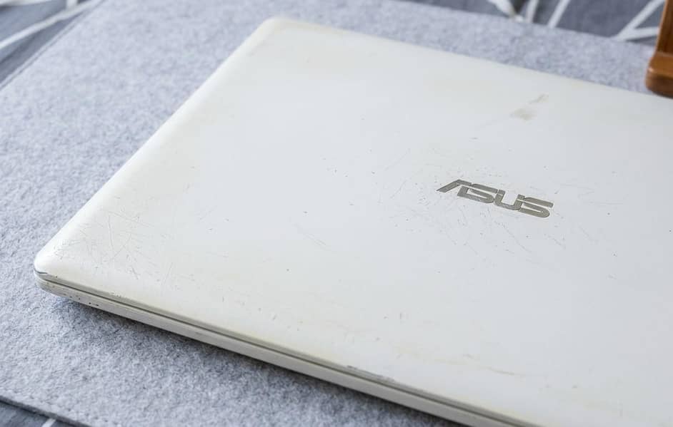 laptop 4