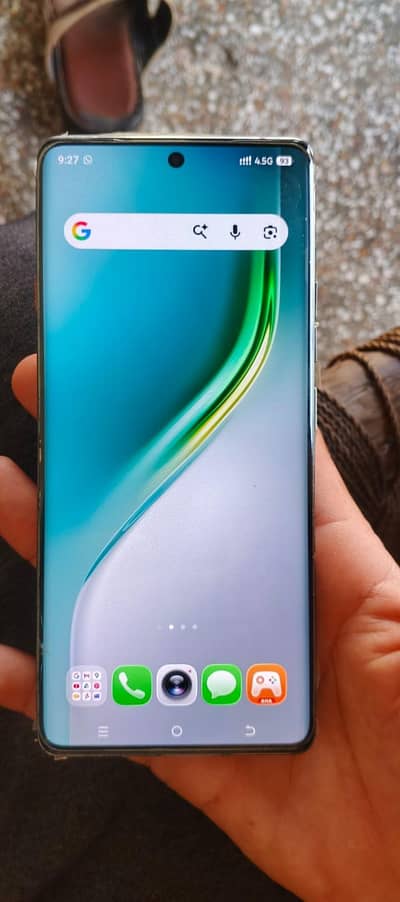 Tecno CAMON 40 Pro