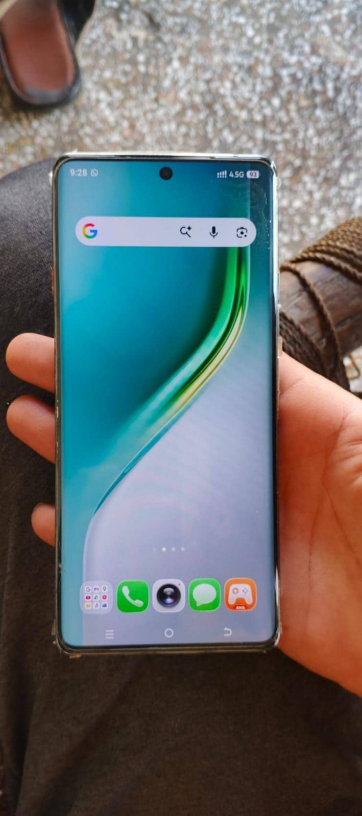 Tecno CAMON 40 Pro 4