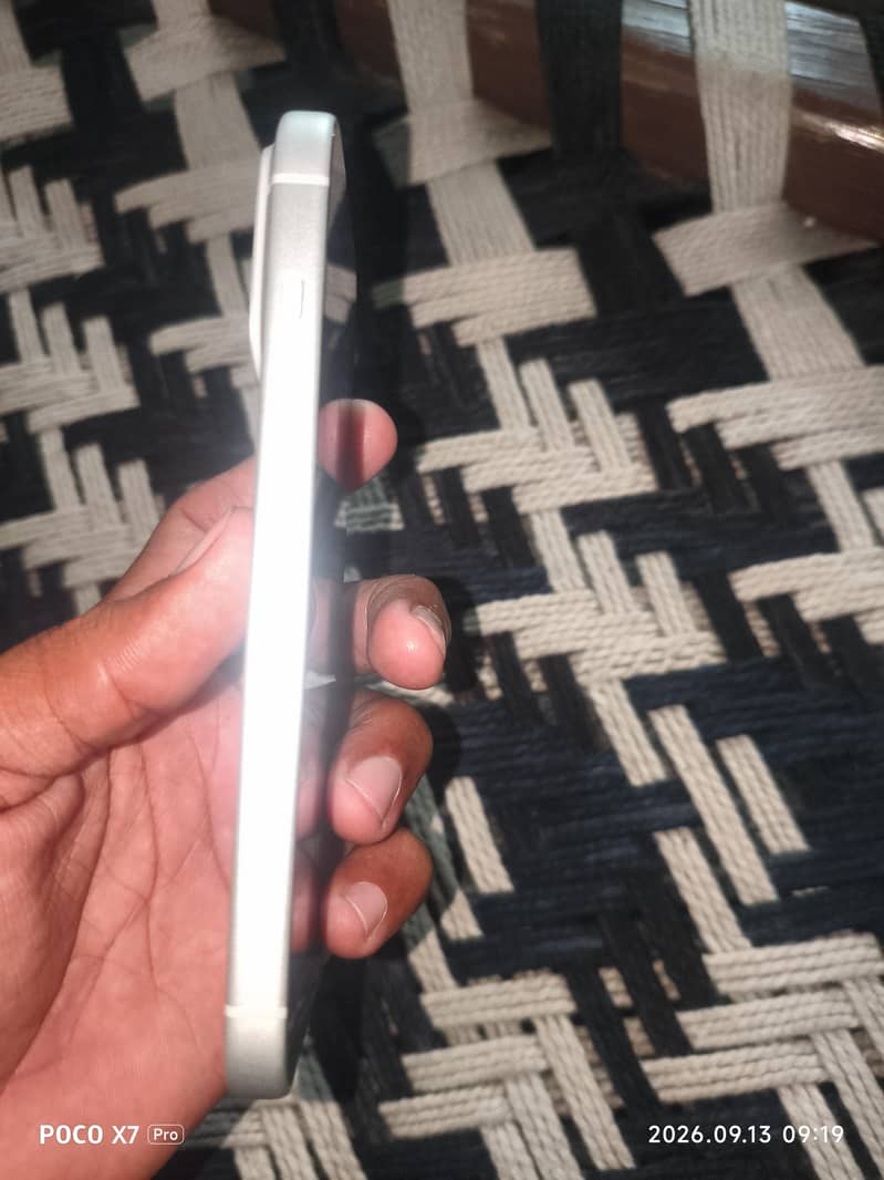 Apple iPhone 17 Pro 2
