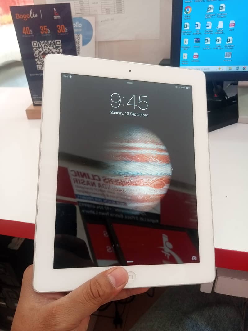 Apple ipad 2 generations 2nd 1