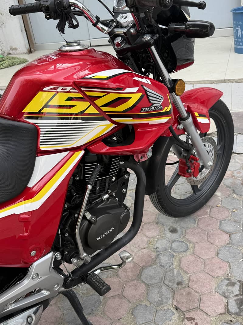 Honda CB 150 1