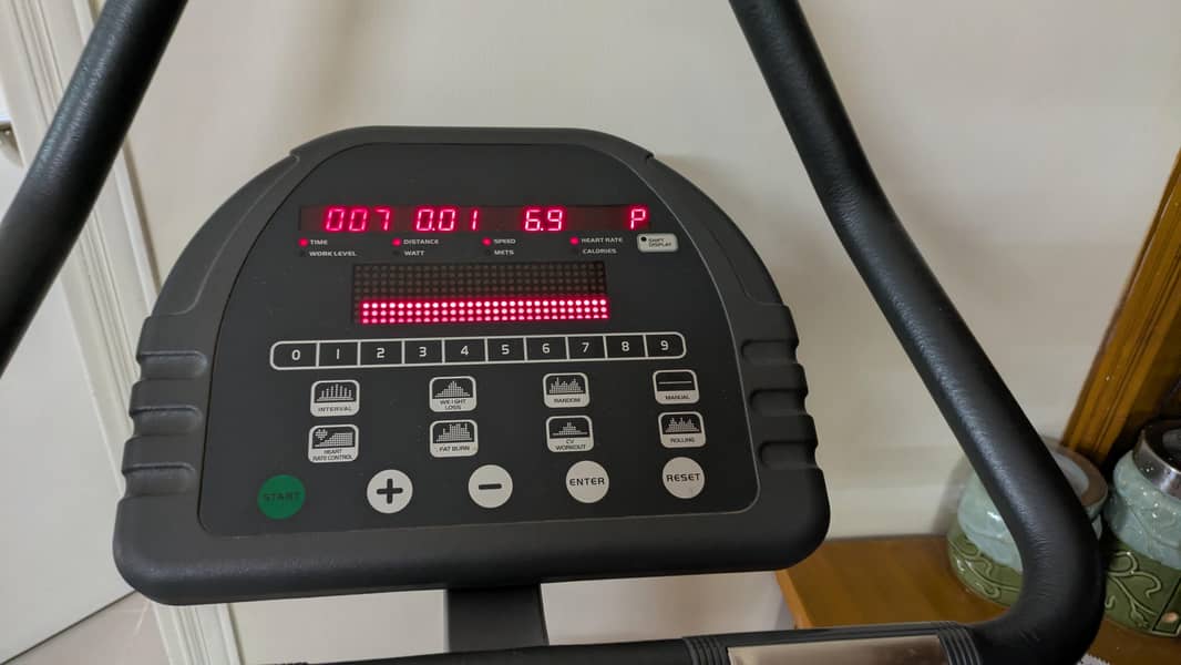 Exercise Cycle Steelflex 7300 3
