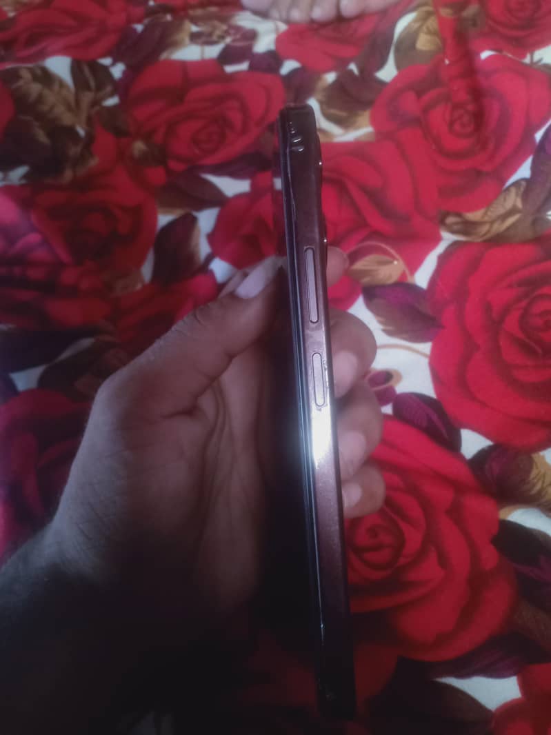 OPPO A6c 1