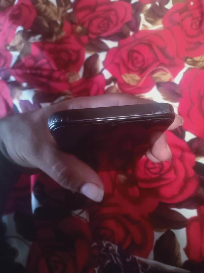 OPPO A6c 5