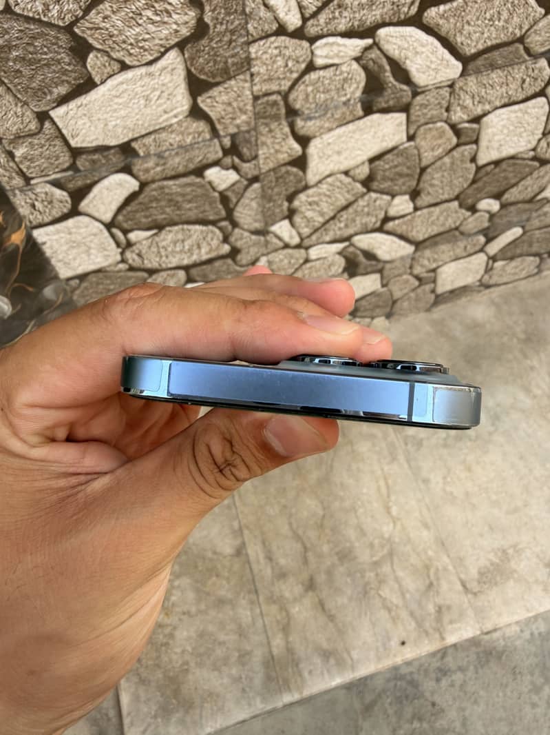 Apple iPhone 13 Pro 5
