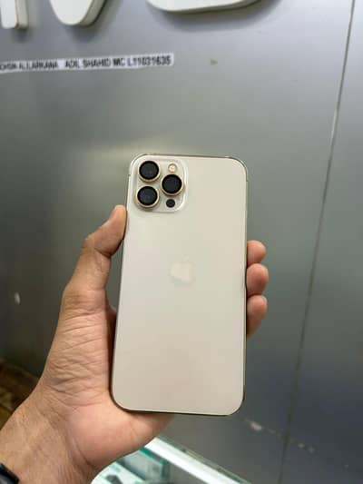 Apple iPhone 12 pro maz