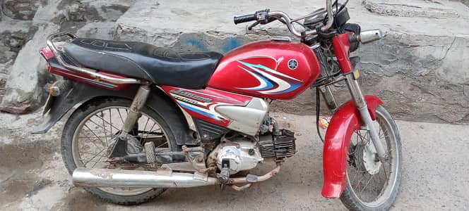 YAMAHA YD JUNOON 4 STOK MODEL 2O1O ARJENT SEAL