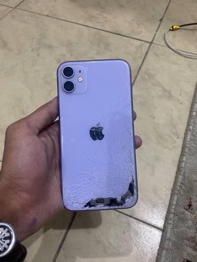 Iphoen 11 64 (chance )