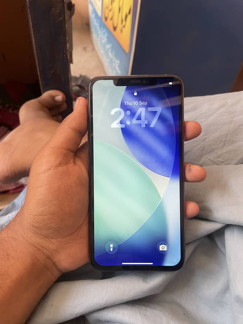 Apple iPhone 11 Pro Max 5