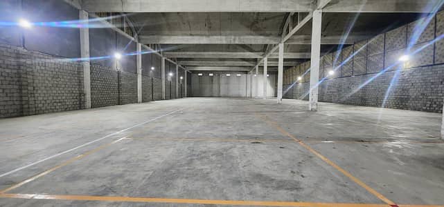 Warehouse for Rent Tarnol, Islamabad Prime Location: Main Peshawar Road Entrance Total Covered Area: 20,000 Sq. Ft
