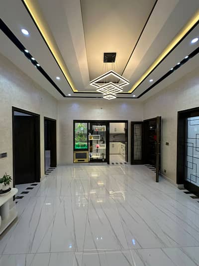 10 Marla Brand New Home For Sale