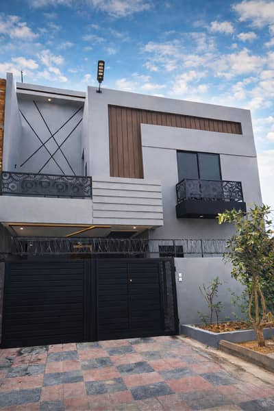 7 MARLA BREND NEW HOUSE FOR SALE IN JINNAH GARDEN
