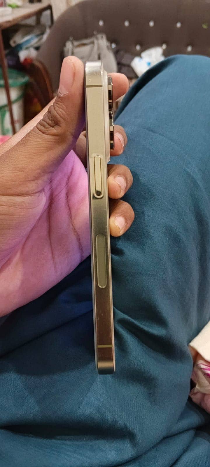 iPhone 14pro 4