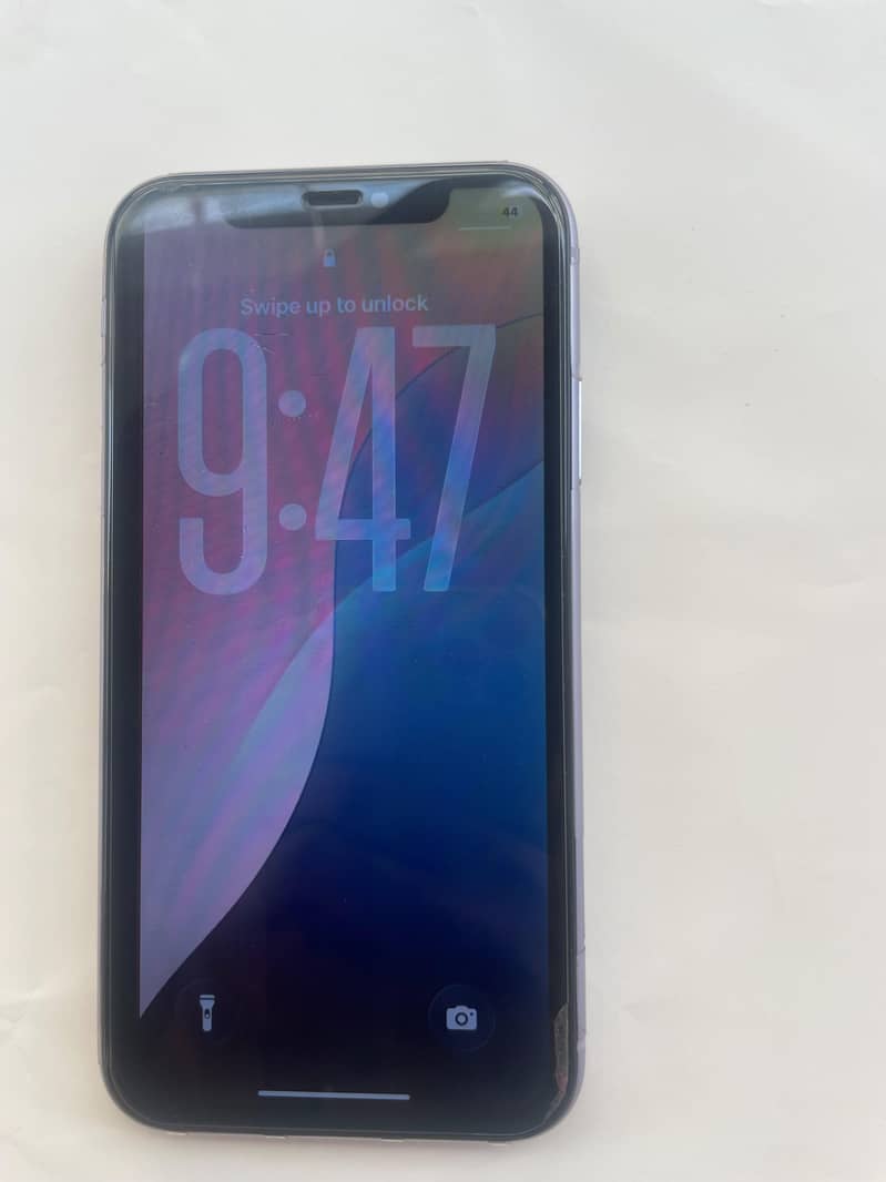 Apple iPhone 11 4