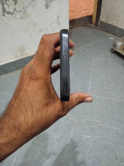 infinix note 30 panl chnj condeshan 10by 8. mobil & charjr onli