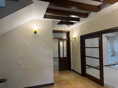 Property For rent In G-10/4 Islamabad Is Available Under Rs. 90000