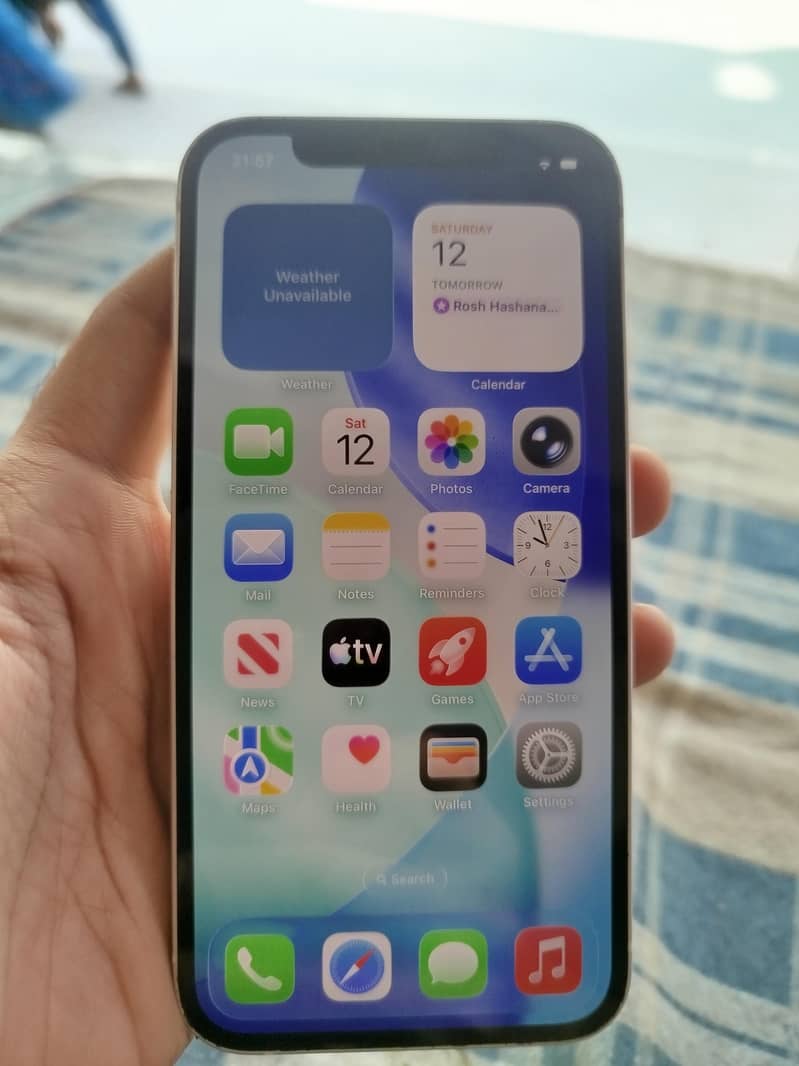 Apple iPhone 12 5