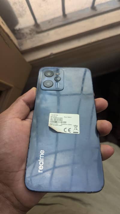 Realme C35
