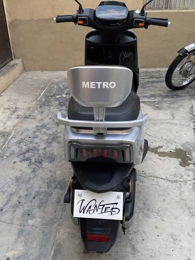 Metro E-Vehicle T9 2025