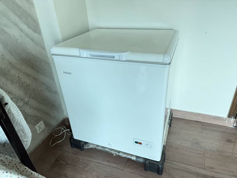 SINGLE DOOR DEEP FREEZER 3