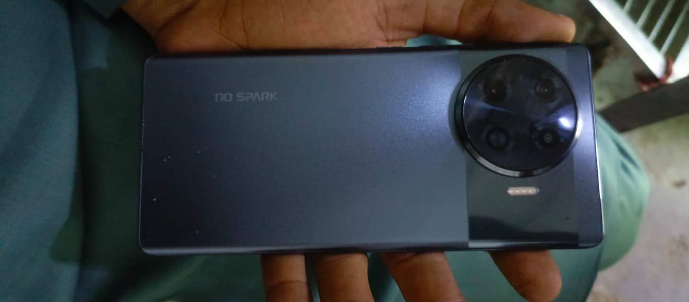 Tecno CAMON 20 Pro 3