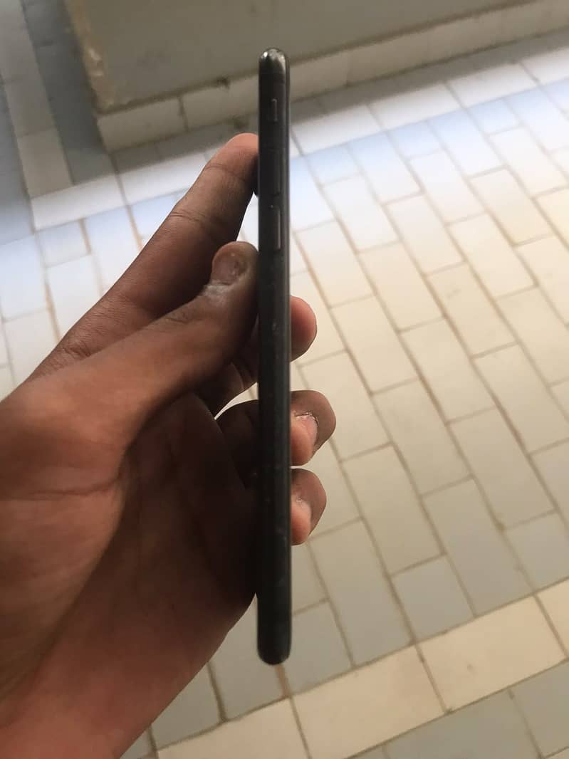 Apple IPhone 7 6