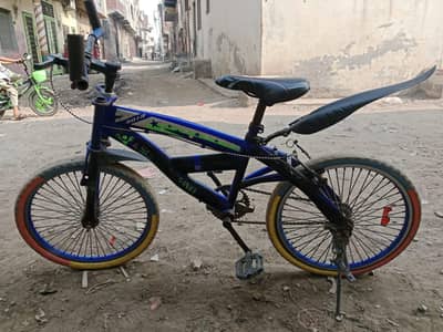 Cycle in good running position