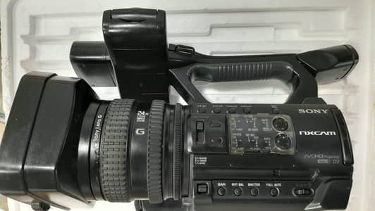 NX 100 with jumbo battery
