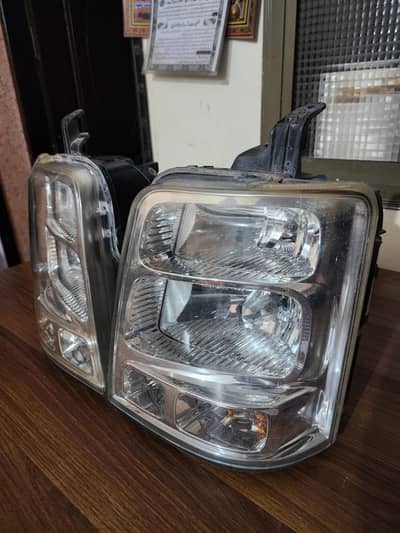 Suzuki every wagon pz headlights