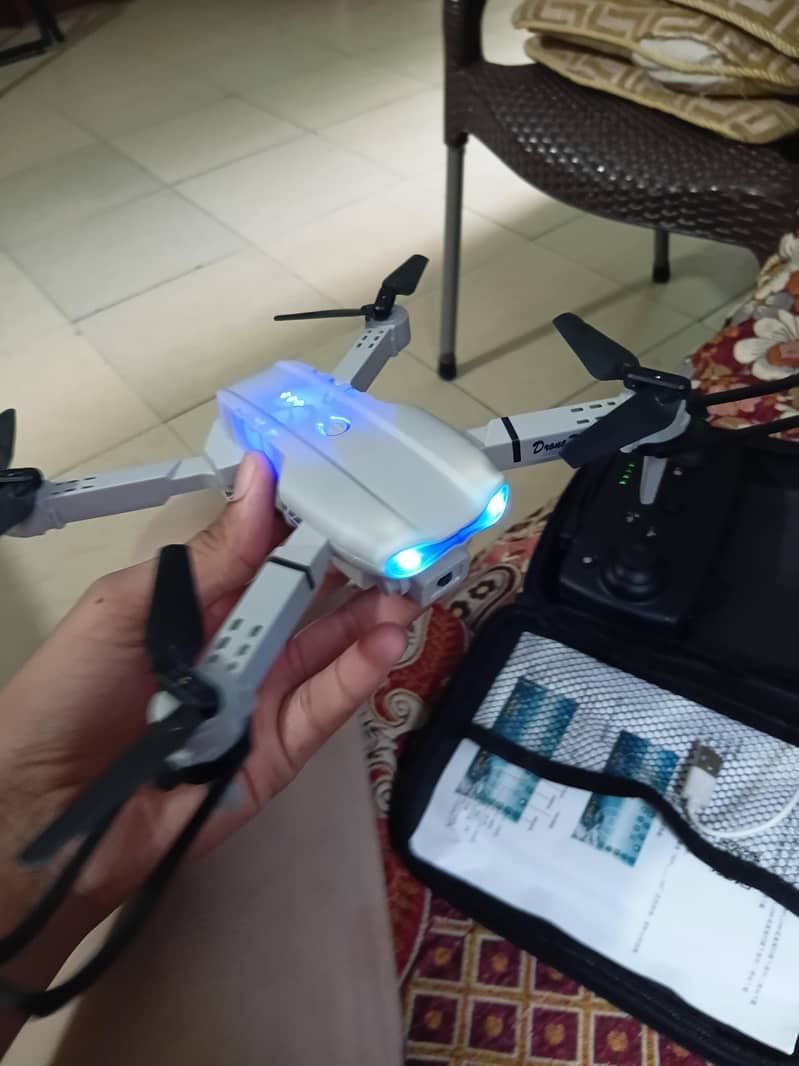 E99 pro drone 2