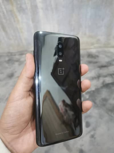 One Plus 6T 03278182337