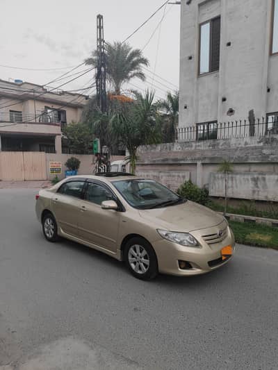Toyota Corolla Altis SR Cruistronic Full option