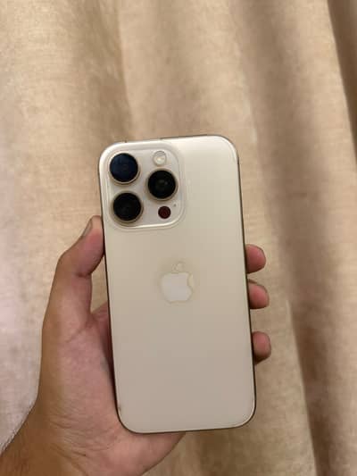 Apple iPhone 16 Pro