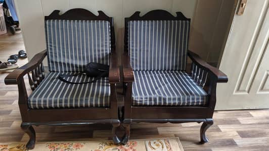 5 Seater Sofa for Sale with Two Small Tables