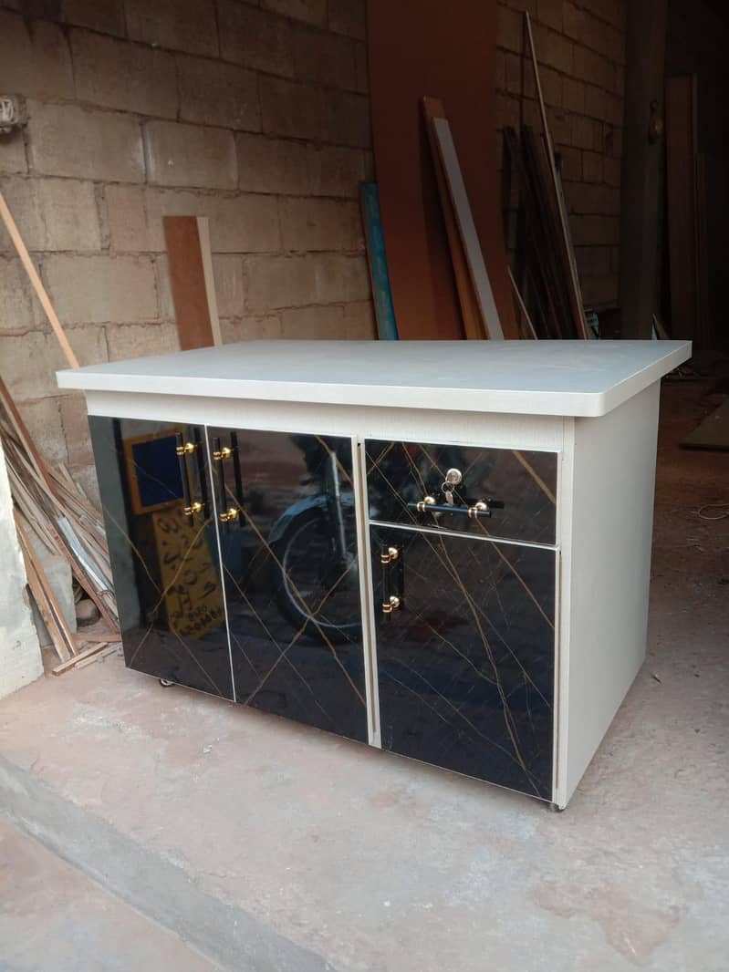 Iron stand 1