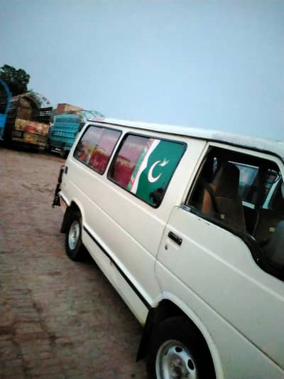 Toyota Hiace 1983