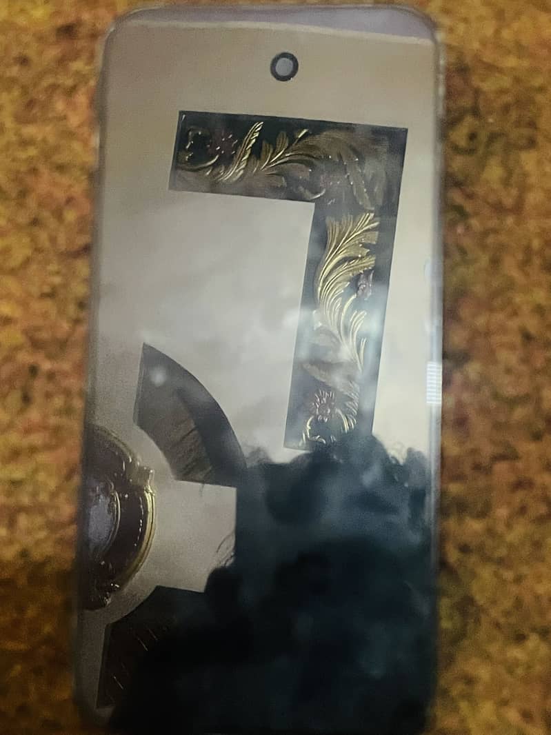Apple iPhone 14 Pro Max 4